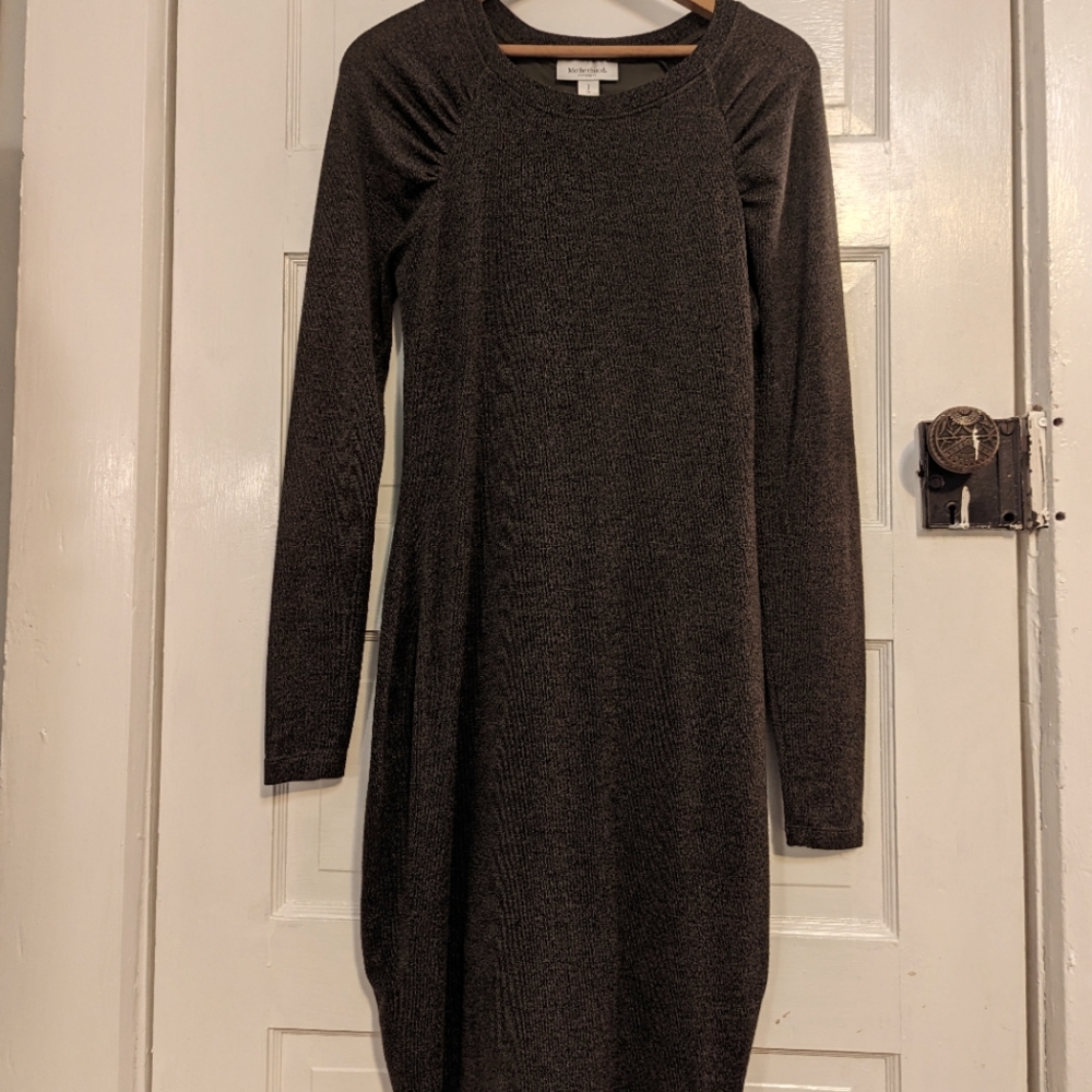 A Pea in the Pod sweater dress olive green size small